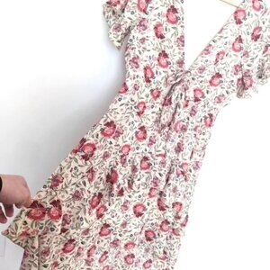 Nasty Gal High-Low Floral Dress - Effortlessly Chic & Flirty! Size 4  🍂